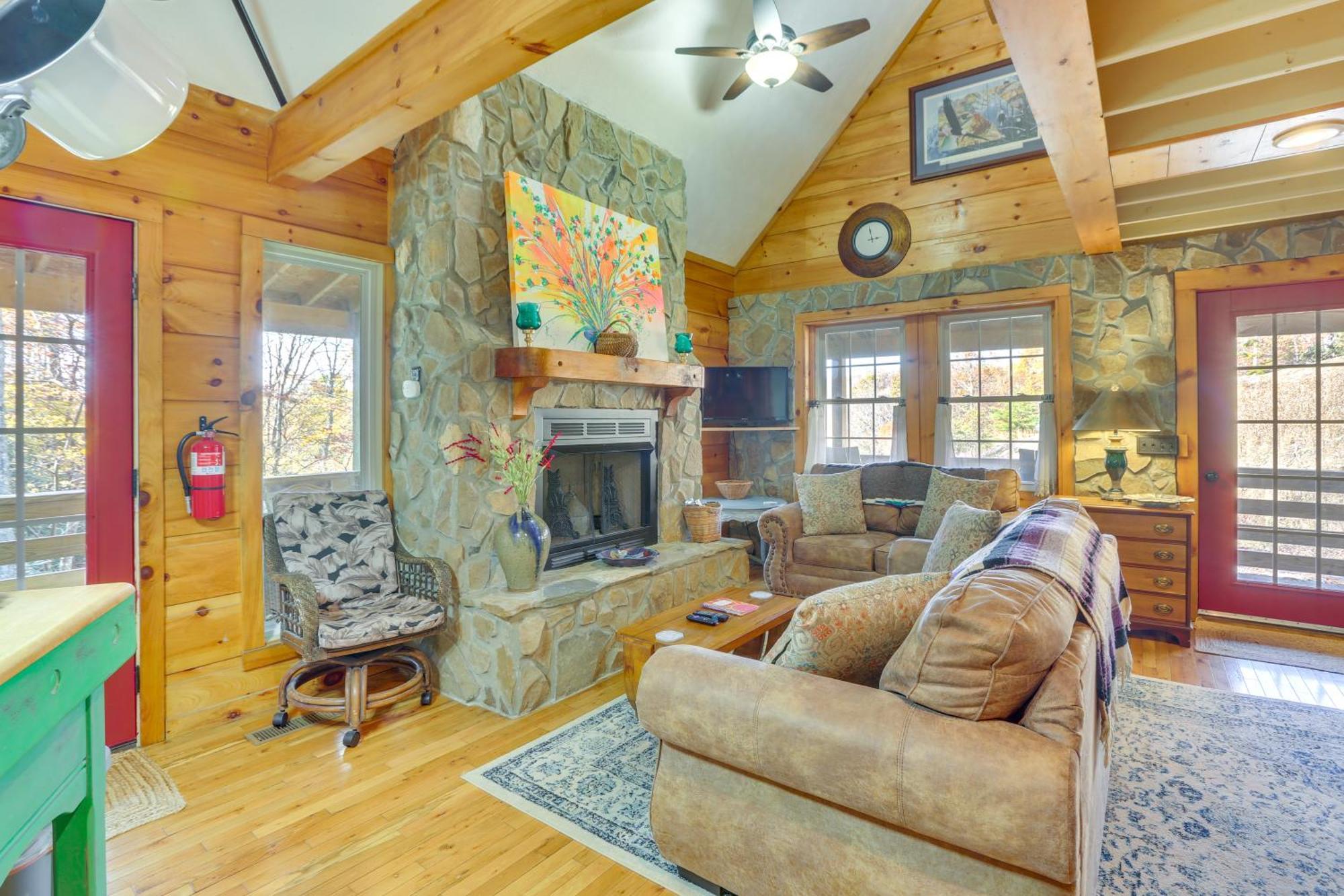 Charming Fancy Gap Cabin With Deck And Gas Grill! מראה חיצוני תמונה